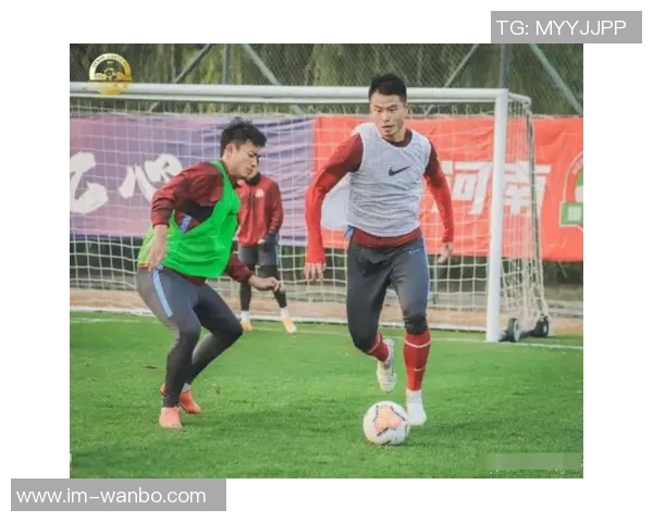 恒大足校面临合同危机08年龄段球员或将流失人财两空